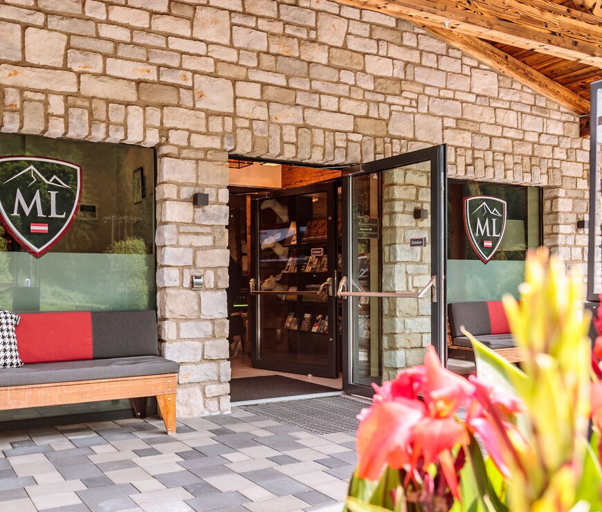 Entrance at Avenida Mountain Lodges Saalbach